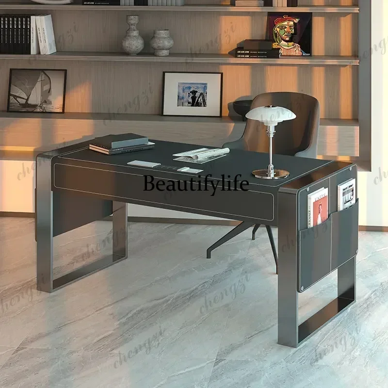 Y136 Y136 Fashion Study Table  - Office Furniture Com recension och pris