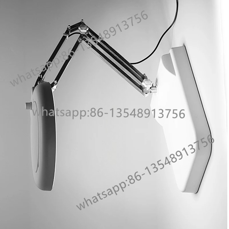 Lupa de mesa com 104 luzes LED - Office Furniture Com recension och pris